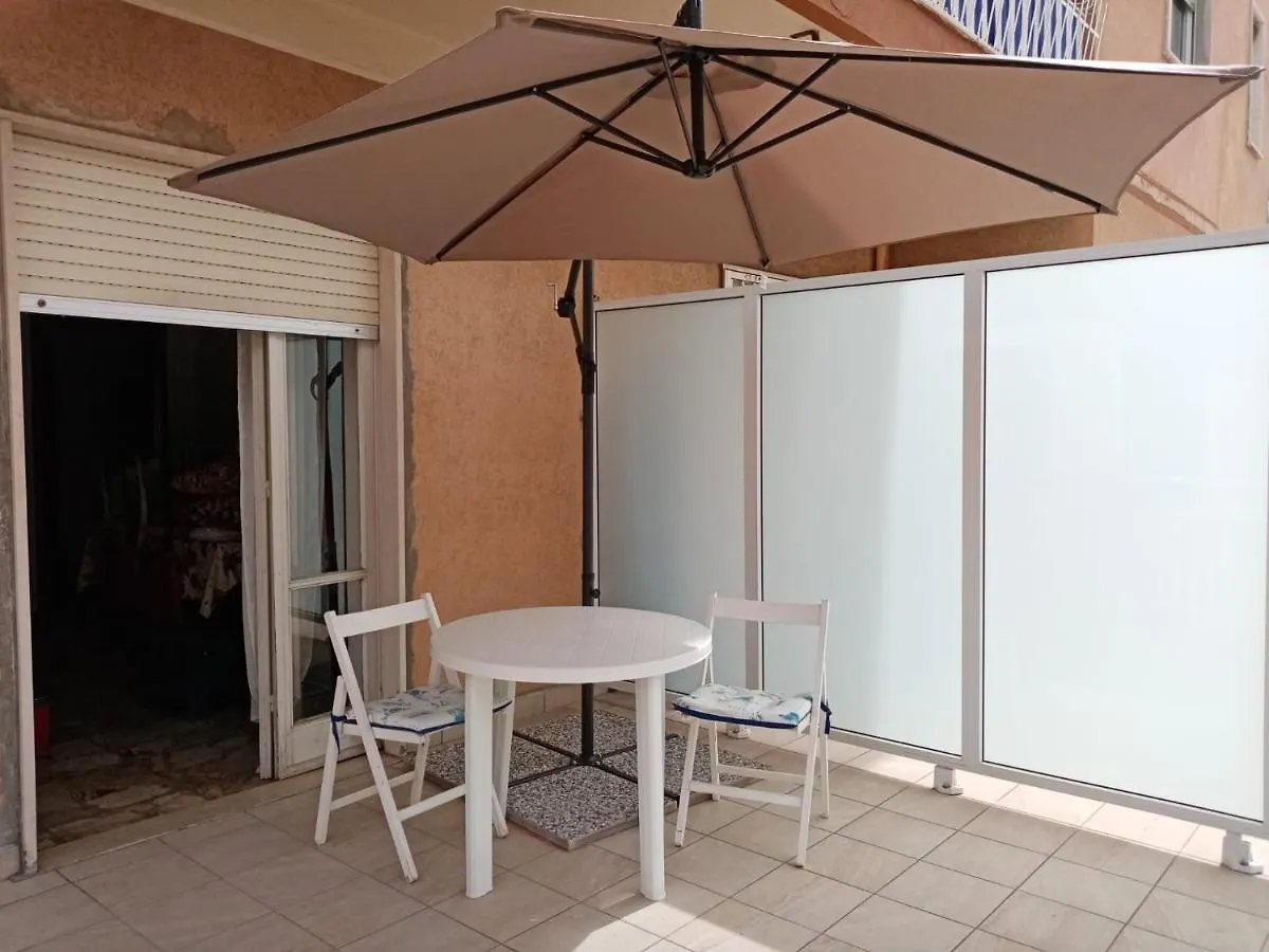 Holiday home Casa Vacanza! A 50M Dal Mare! Bordighera Italy