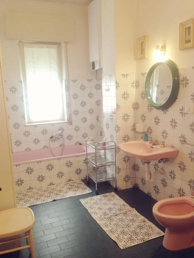 Casa Vacanza! A 50M Dal Mare! Bordighera